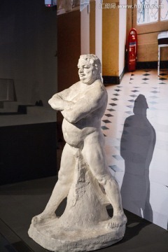 罗丹雕塑 巴尔扎克裸体像