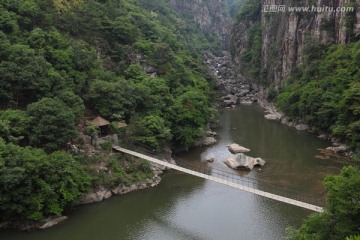 九鲤湖