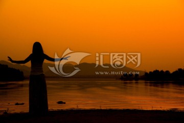梅溪湖唯美人像夕阳剪影