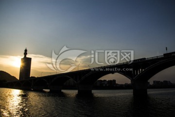 橘子洲公园大桥日落夕阳