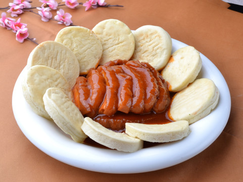 扣肉夹饼