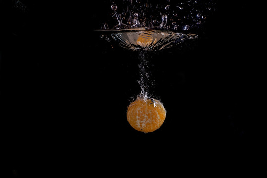 橘子落水