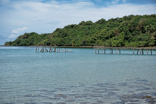 海岛 栈桥