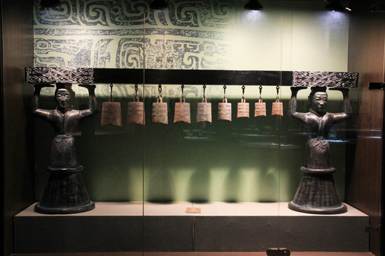 甘肃省博物馆古文物青铜器编钟