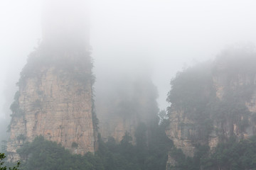 张家界大雾风景