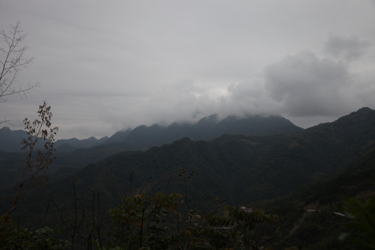 塔云山