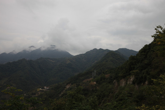 塔云山