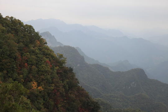 塔云山