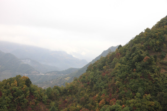 塔云山