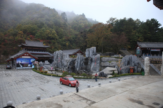 塔云山
