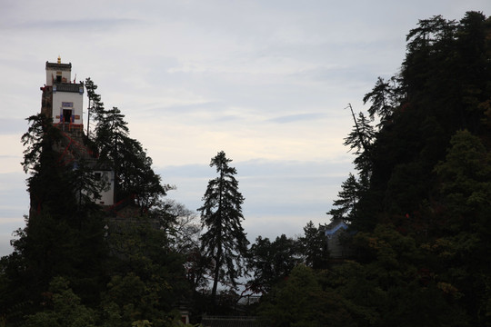 塔云山