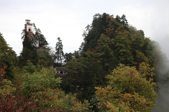 塔云山