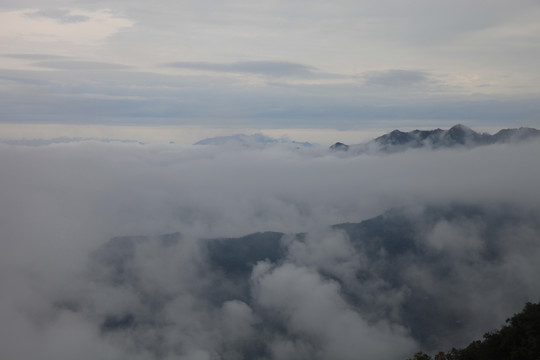 塔云山