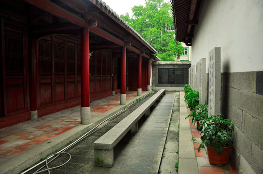 孔庙侧廊