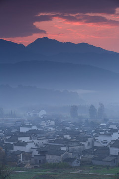 山村的早晨