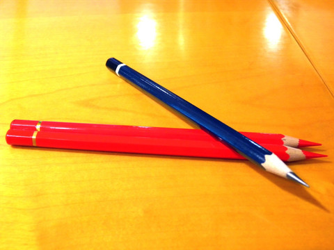 红蓝铅笔