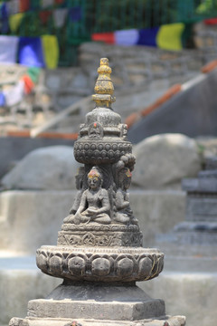 尼泊尔猴庙佛像