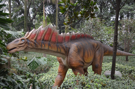 阿马加龙 恐龙雕塑