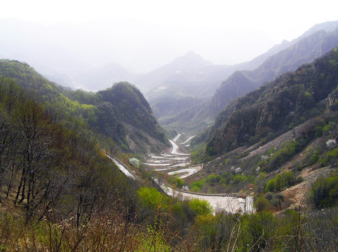 北京平谷盘山公路