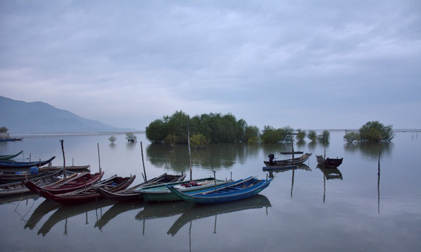 湖 湖边 湖畔