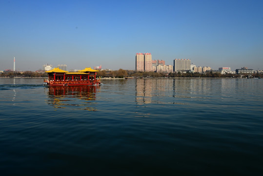 大明湖