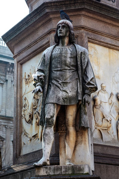 米兰市区雕像