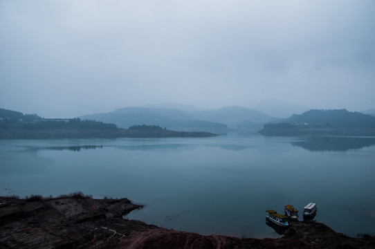 眉山 洪雅雅女湖