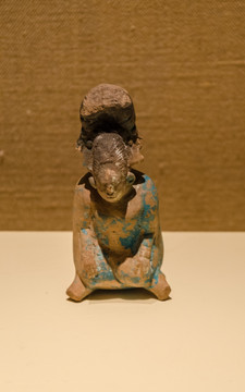 玛雅陶女俑 古典期后期