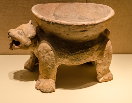 玛雅美洲豹形陶火盆 玛雅陶器