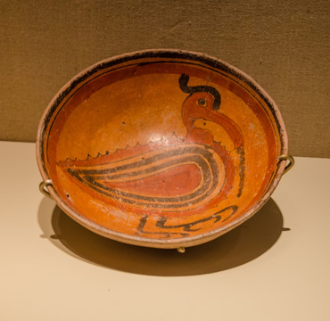 玛雅鸟纹陶盘 玛雅陶器