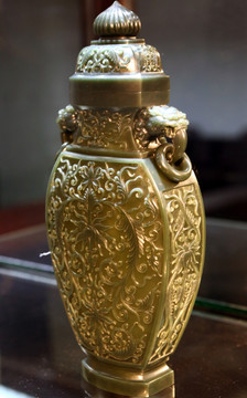 和田玉花瓶