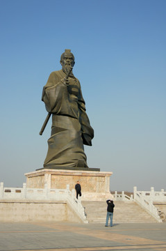 姜太公塑像