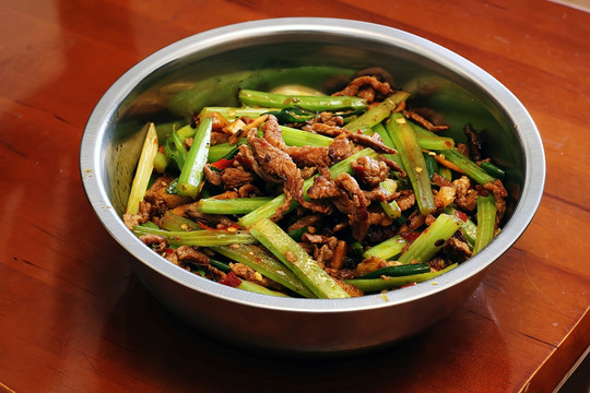 香辣牛肉丝