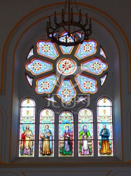 天主教堂彩绘玻璃窗