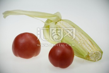 西红柿老玉米
