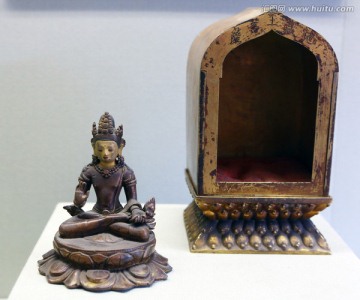 九世纪地藏王菩萨像