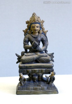 八世纪毗卢佛像