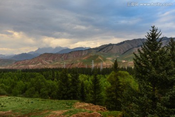 森林高山