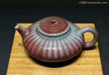 清代仿钧窑新紫釉茶壶