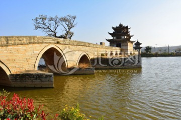 云南古建筑 建水双龙桥