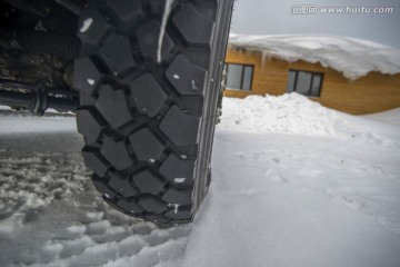 雪地轮胎