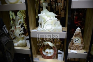 玉石工艺品专卖店一区
