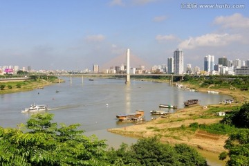 城市河流摄影