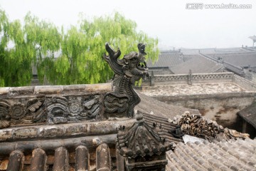 山西王家大院 屋顶龙首