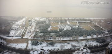 明发滨江小区雪景