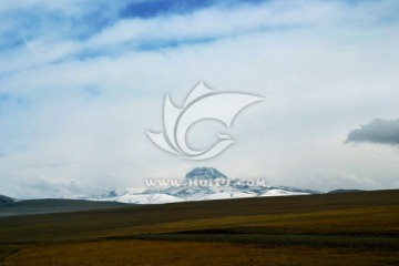藏北无人区雪山