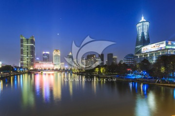 杭州武林门广场夜景