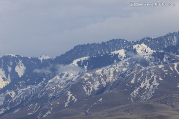 天山