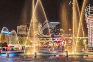城市广场喷泉