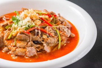 酸汤牛肉